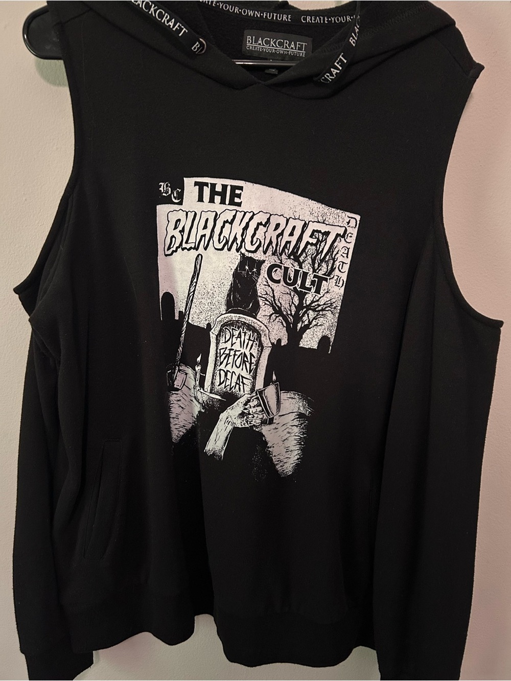 Blackcraft Cult Sleeveless Hoodie - Black Graphic Pullover